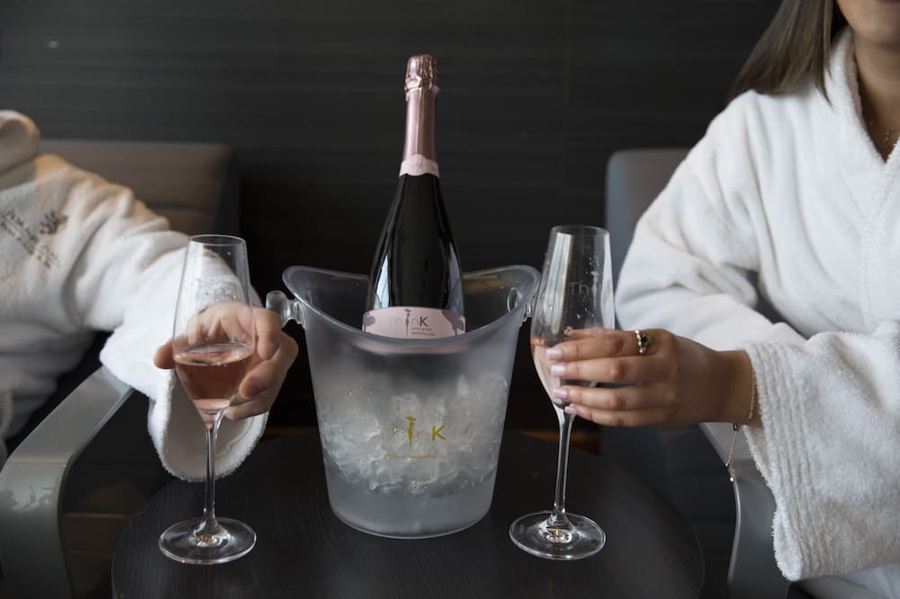 How Many Syns Are In Wine? ThinK Wine Group